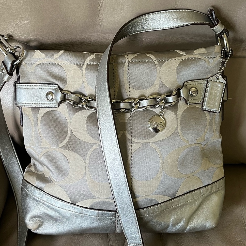 Authentic Coach crossbody Purse
